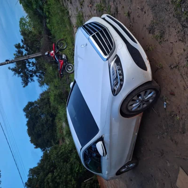 Imagem da campanha Mercedes benz