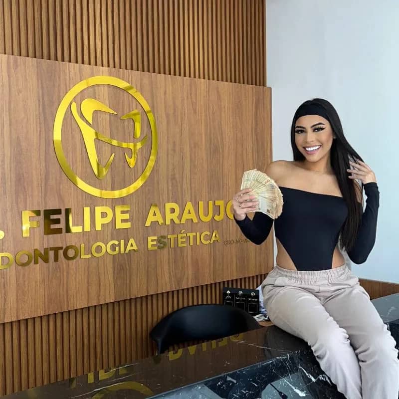 Imagem da campanha 20 Lentes em resina ou 5k no P!X