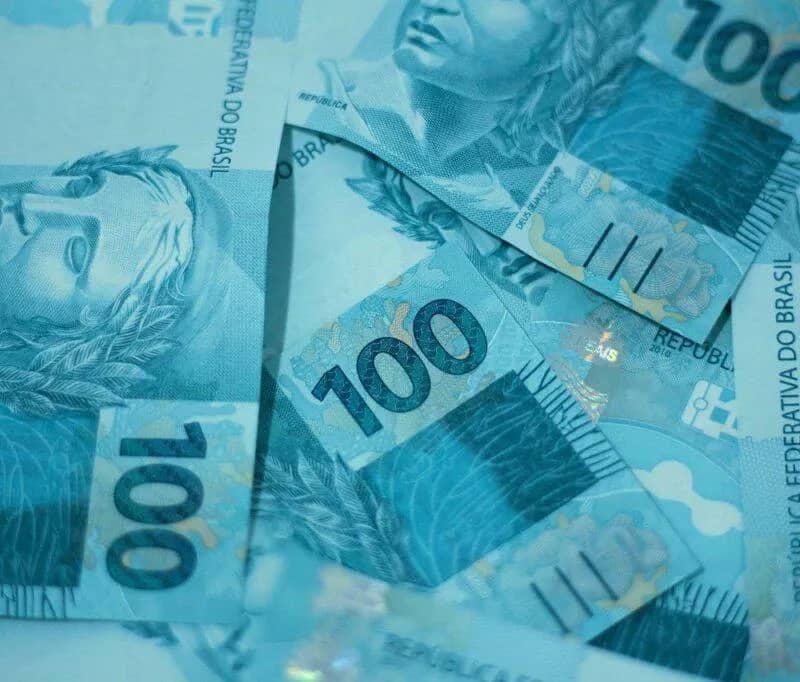 Imagem da campanha R$300 no pix