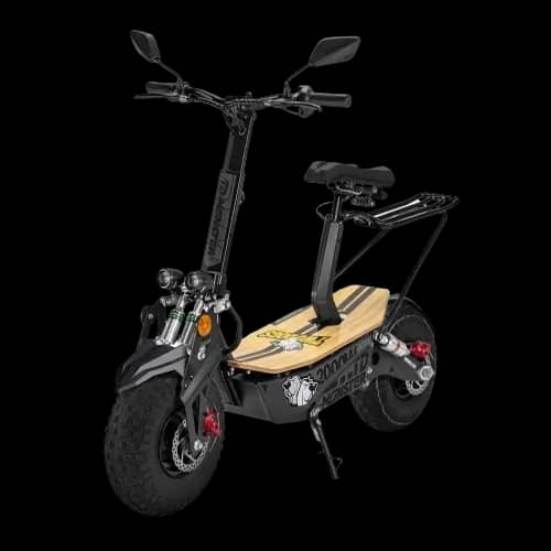 Imagem da campanha Apoie um casamento e saia de Scooter!