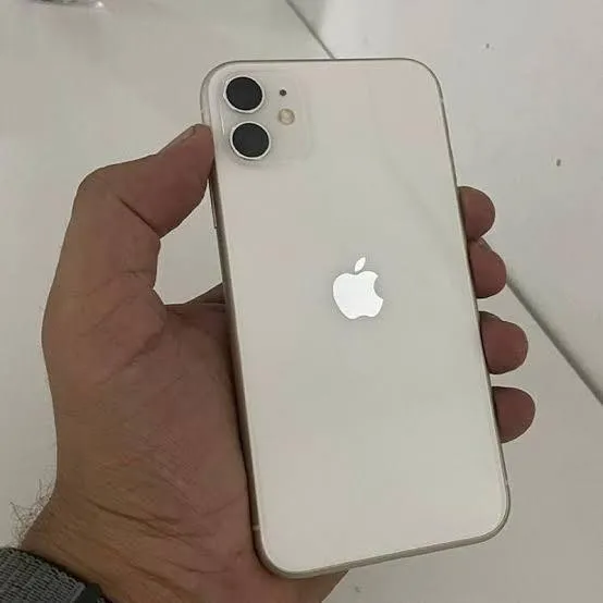 Imagem da campanha iPhone 11 64GB ou 500,00 no pix