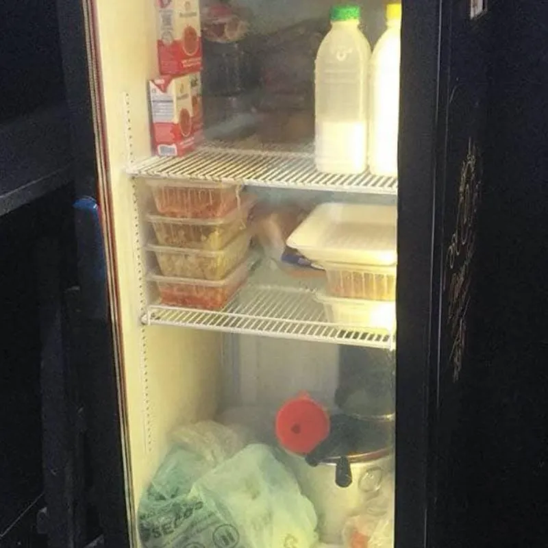 Imagem da campanha Expositora 229 lts 220V