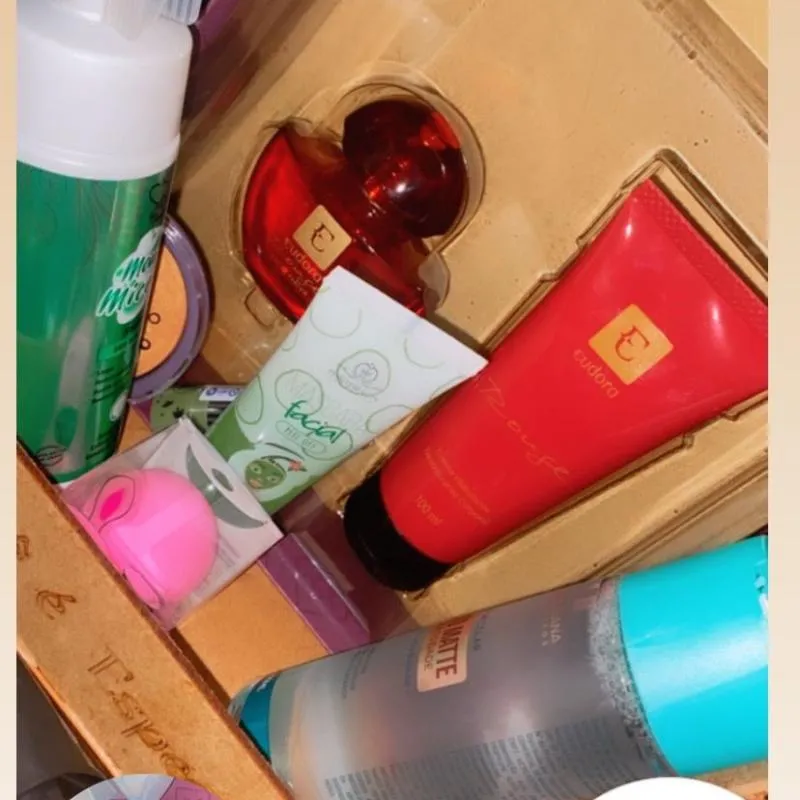 Imagem da campanha Galera estou vendendo a RIFA. Sorteio será no dia das mães