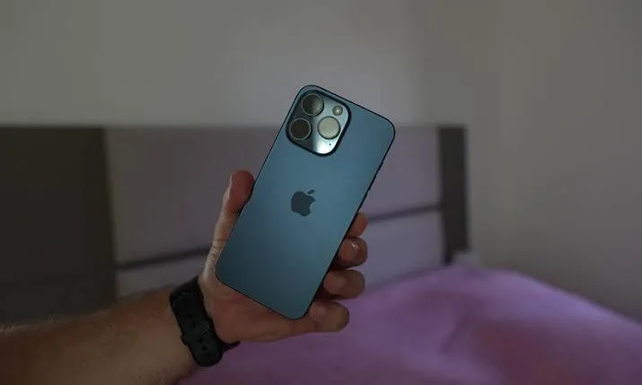 Imagem da campanha iPhone 15 pro Max