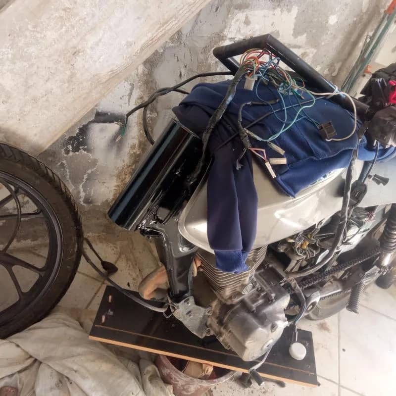 Imagem da campanha Recadaçao de conserto da moto gerl- valor da rifa $300.00 reais