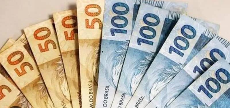 Imagem da campanha Sua hora de ganhar 1000 reais no pix, vamos ter mais 4 bilhetes premiados de 50 reais