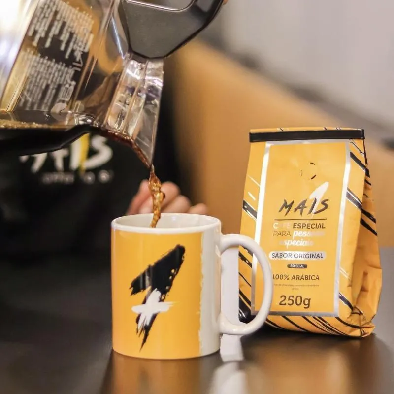 Imagem da campanha Ajuda para reconstrução da casa das baristas Elis e Lisiane