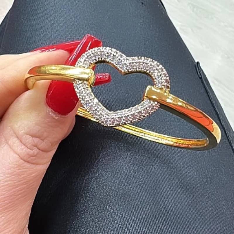 Imagem da campanha BRACELETE LLINDA SEMIJOIAS - AÇÃO ENTRE AMIGOS