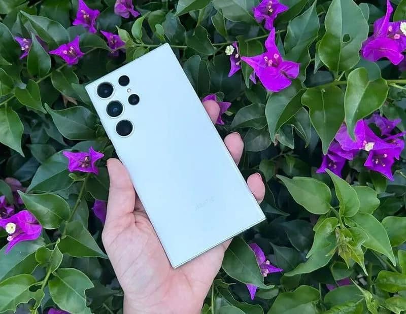 Imagem da campanha Ação entre amigos - Samsung Galaxy S23