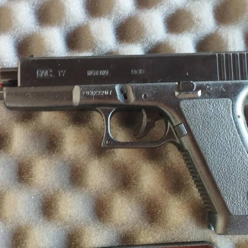 Imagem da campanha Pistola Airsoft Spring KWC Glock g17 c maleta