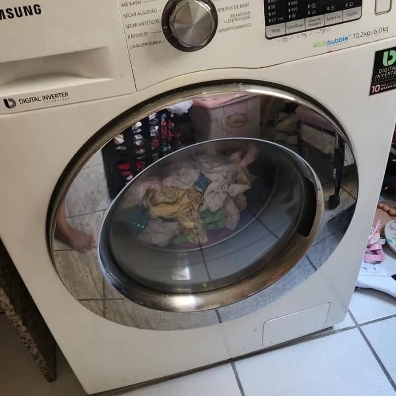 Imagem da campanha Máquina Lava e seca super conservada