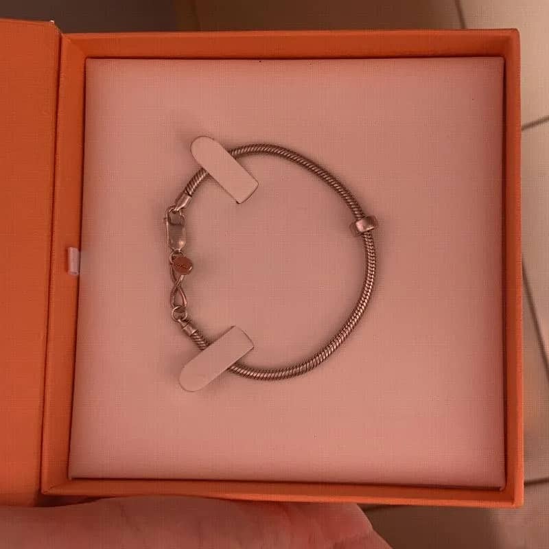 Imagem da campanha Rifa de 1 Pulseira Vivara