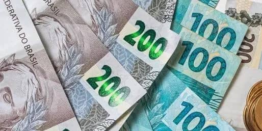 Imagem da campanha Layza Morosim