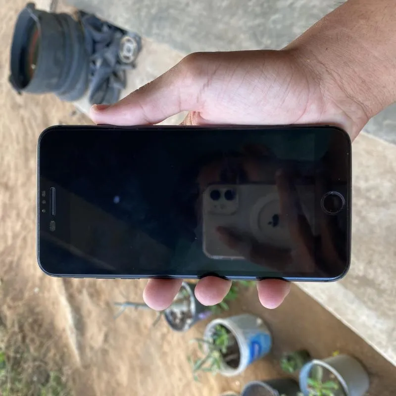 Imagem da campanha Um iPhone 8plus ou 1.400 no pix 💰