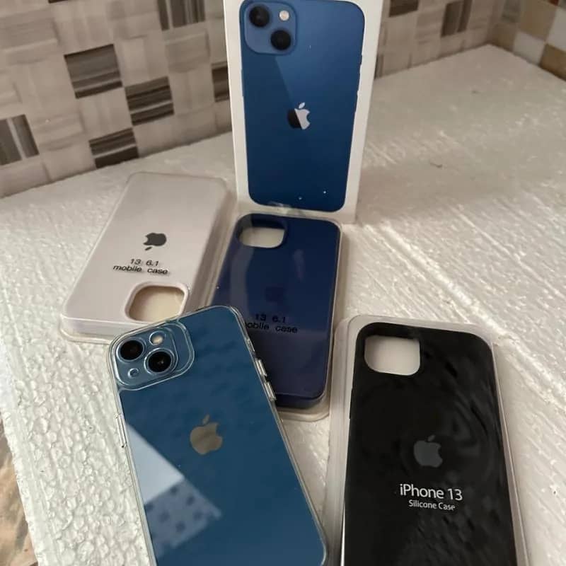 Imagem da campanha IPHONE 13 64 GB OU 2.500 NO PIX