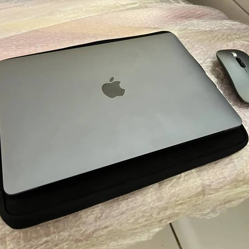 Imagem da campanha MacBook Air M1