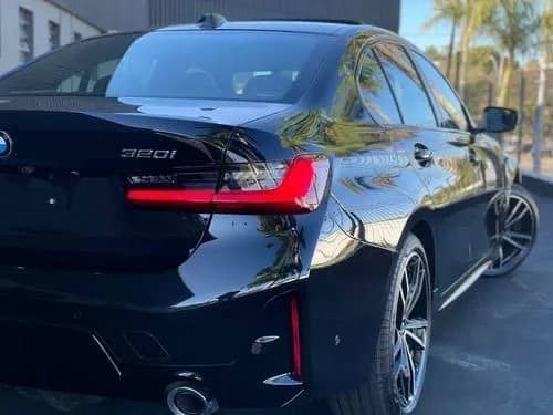 Imagem da campanha BMW 320i ou 110 mil no pix !