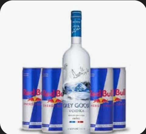 Imagem da campanha Combo Grey Goose+ Redbull