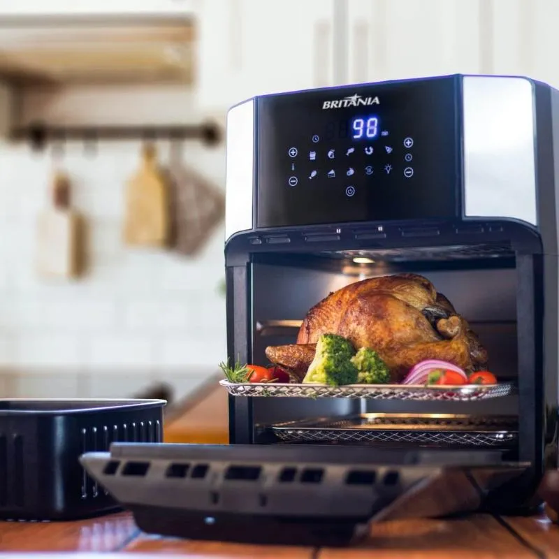 Imagem da campanha AIR FRYER OVEN BRITÂNIA 4 em 1