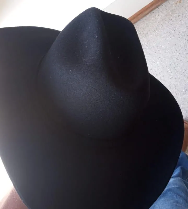 Imagem da campanha Chapéu preto couro