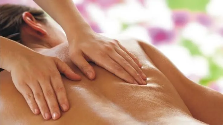 Imagem da campanha Ganhe um curso profissional de massagem relaxante