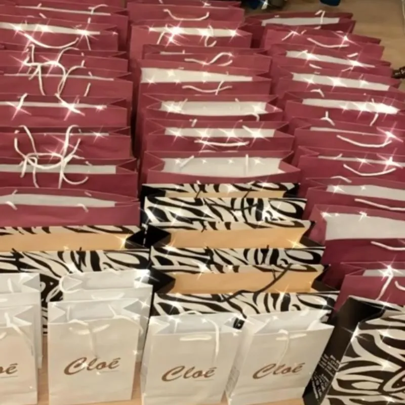 Imagem da campanha Concorra a R$1.000,00 (mil reais) de vale compras na Cloé Brasil!