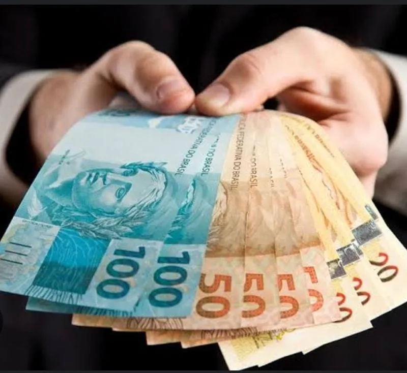 Imagem da campanha 100 R$ no Pix