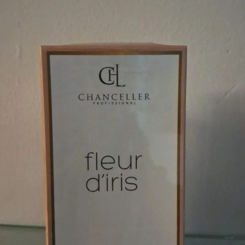 Imagem da campanha Ganhador pode escolher um perfume CHL masculino ou feminino