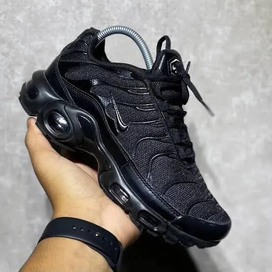 Imagem da campanha TN PLUS PRETO