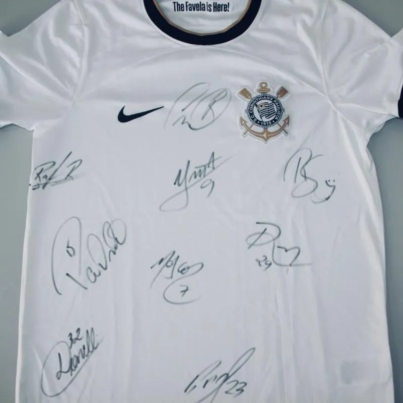 Imagem da campanha Camisa Oficial do Corinthians autografada