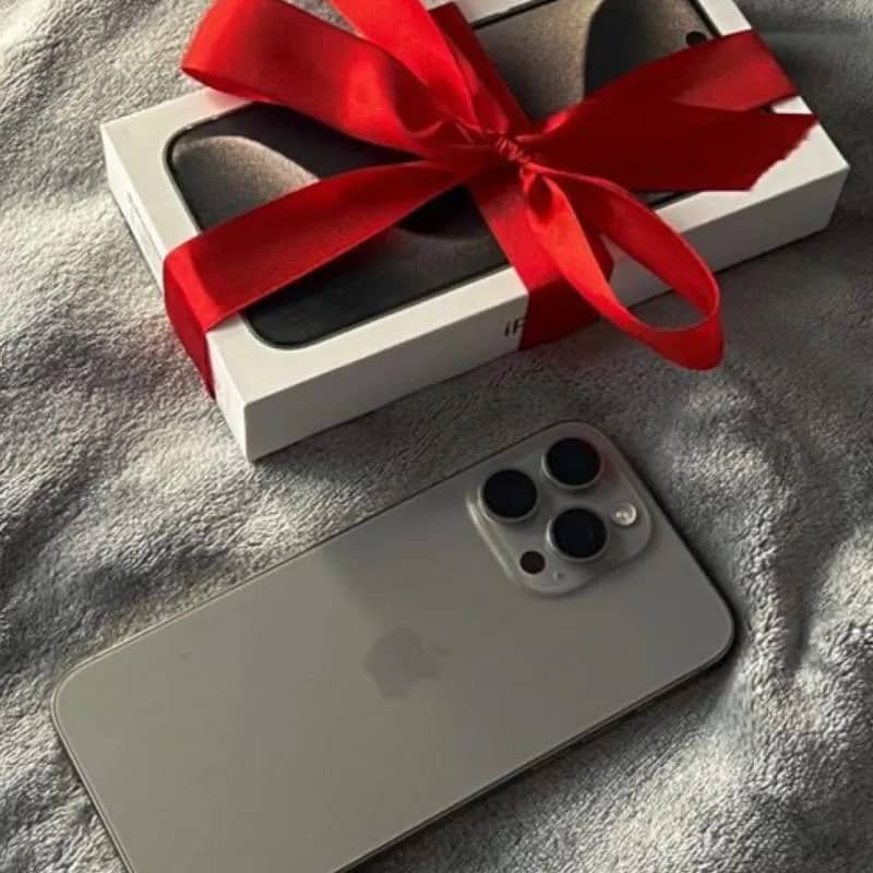 Imagem da campanha iPhone 15 Pro ou R$10.000 no pix