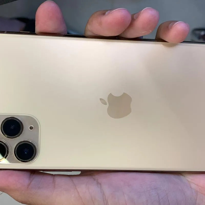 Imagem da campanha iPhone 11 Pro ou R$ 1.500 no pix