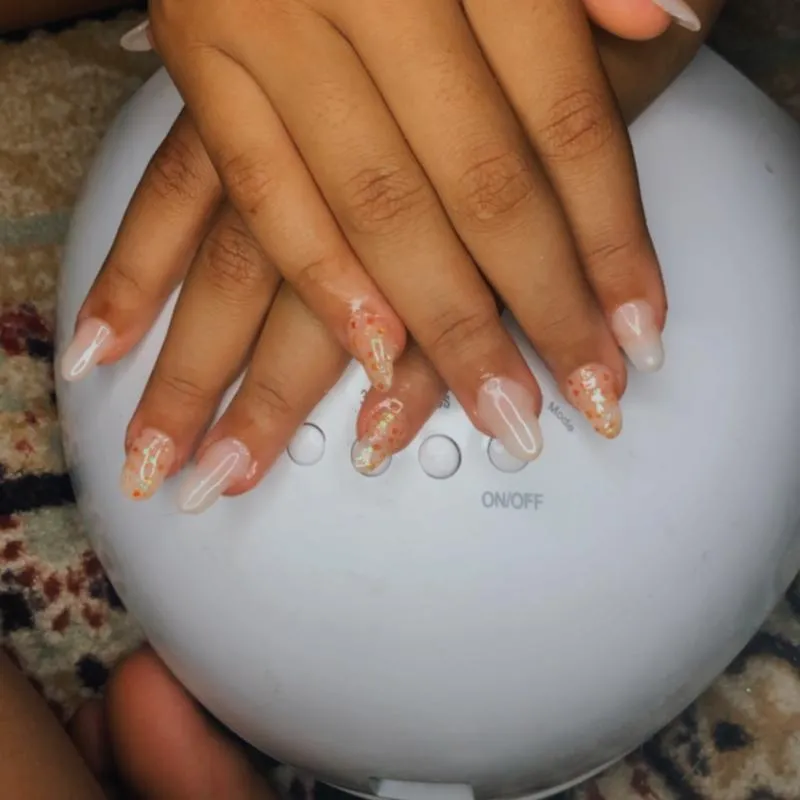 Imagem da campanha Ganhe unha de gel na tips