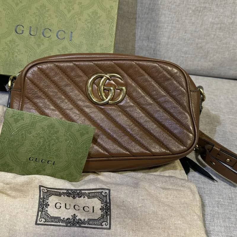 Imagem da campanha Shine