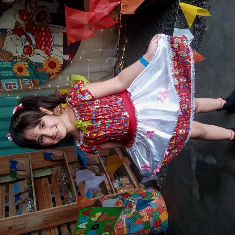 Imagem da campanha Ajude a Iza a Participar do festival de dança de Caraguatatuba