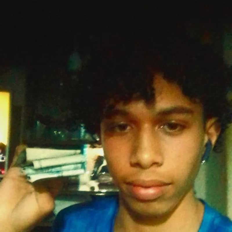 Imagem da campanha R$700