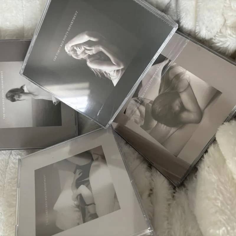 Imagem da campanha Me ajudem a ver a Taylor!