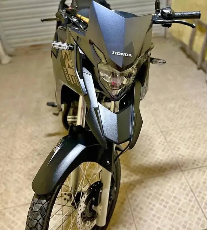 Imagem da campanha Xre 300 2023 a melhor que tá tendo