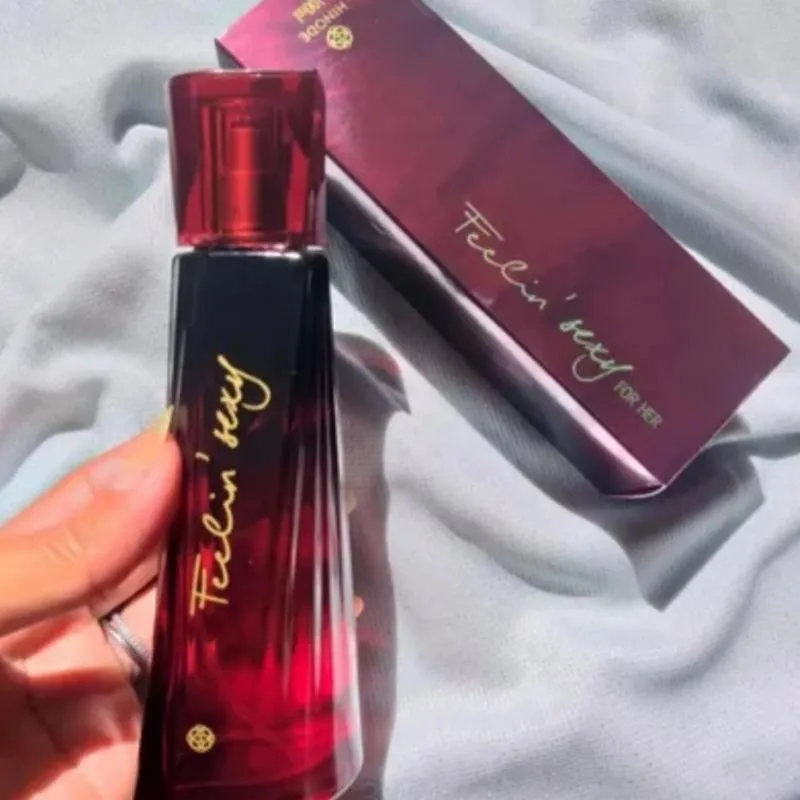 Imagem da campanha Feeling sexy perfume feminino