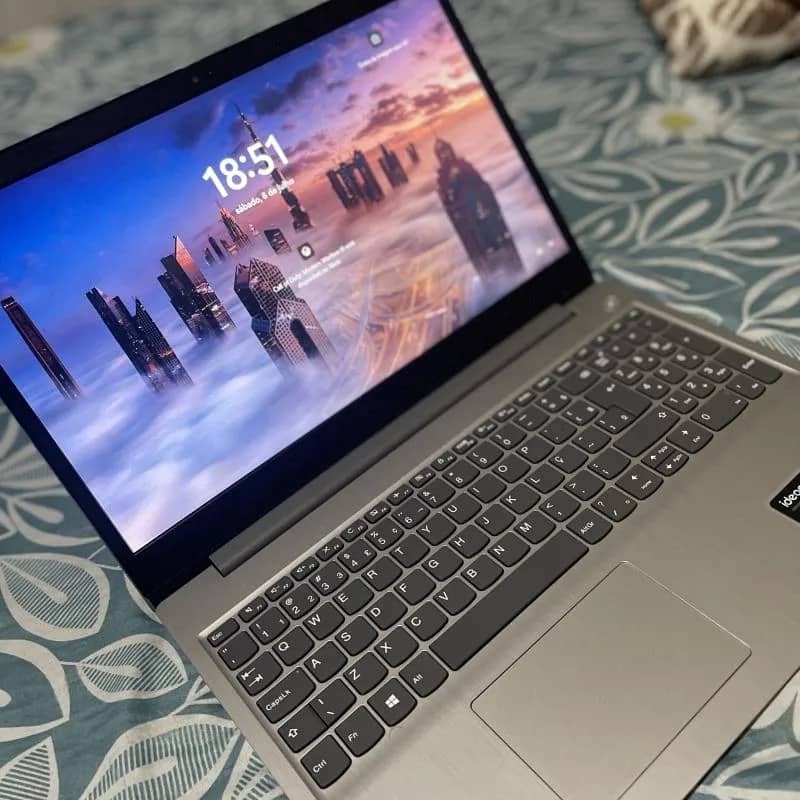 Imagem da campanha Notebook Lenovo ou 1200$ no pix