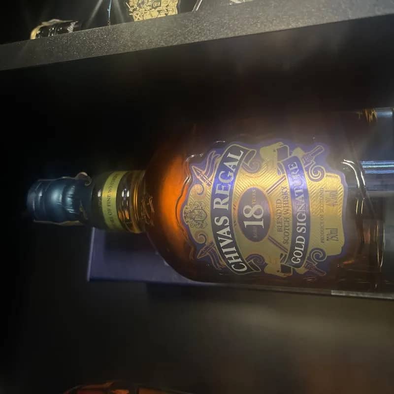 Imagem da campanha Wisky Chivas 18 anos