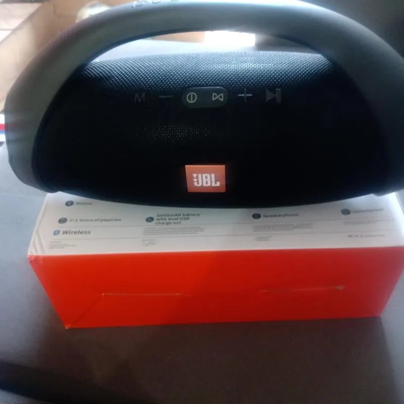 Imagem da campanha caixa JBL