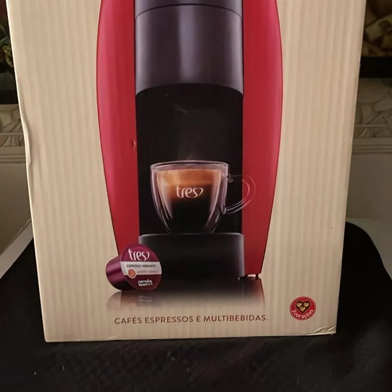 Imagem da campanha Cafeteira Espresso LOV 3 Corações