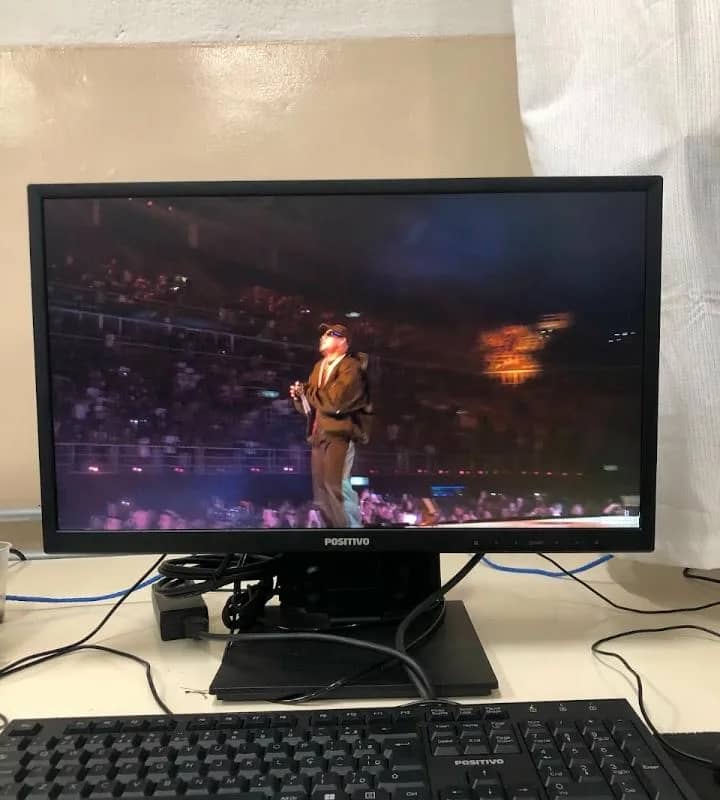 Imagem da campanha Iphone 8 ou 300 no pix