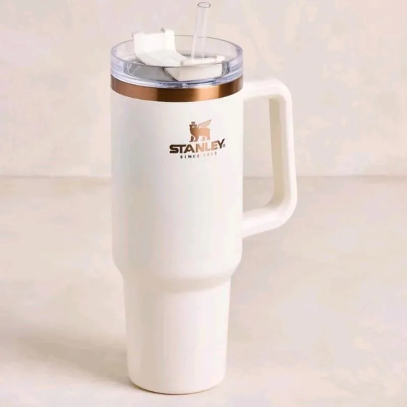 Imagem da campanha Copo térmico stanley