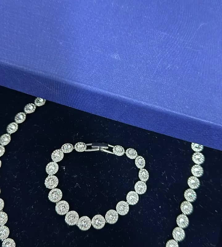 Imagem da campanha Conjunto da swarovski