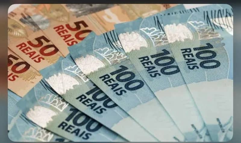 Imagem da campanha 100 no seu pix