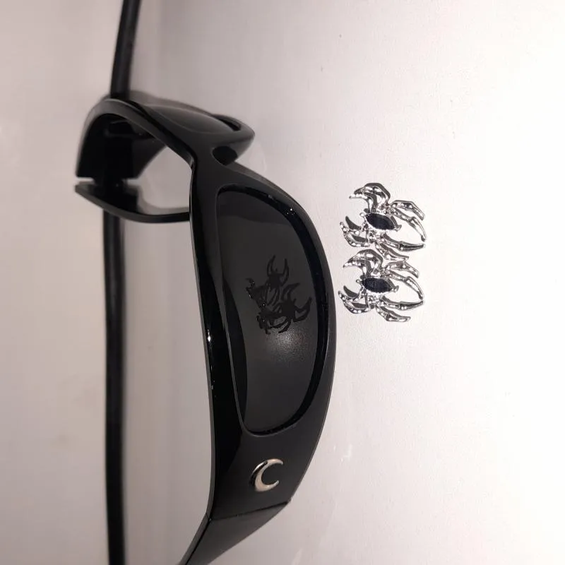 Imagem da campanha Óculos e brincos top