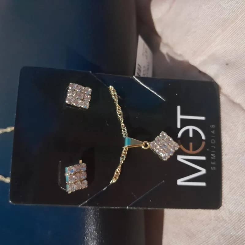 Imagem da campanha Daryne Guerra semijóias