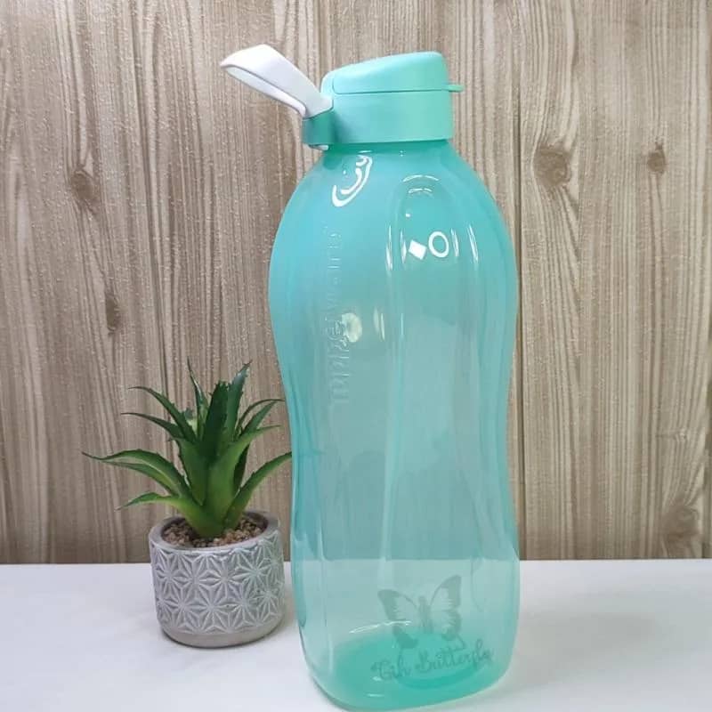 Imagem da campanha Garrafa 2L Tupperware